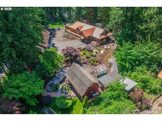 20525 E Mountain Country Ln, Brightwood, OR 97011