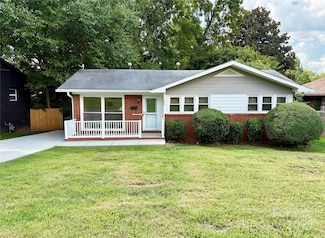 2221 Ludlow Dr, Charlotte, NC 28216