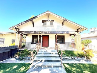 2613 N California St, Stockton, CA 95204