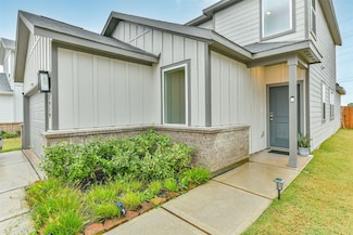 1919 Quiet Garden Ln, Missouri City, TX 77489