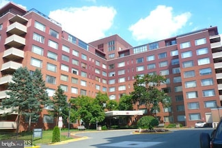 1021 Arlington Blvd Unit 748, Arlington, VA 22209