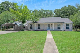 213 N Oaks Dr, Grand Saline, TX 75140