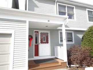14 Long Hill Rd, Peterborough, NH 03458