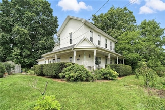 1833 Guntle Rd, Jackson Township, OH 45345