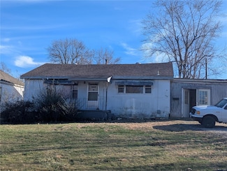 734 Ethel St, Poplar Bluff, MO 63901