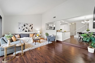 3652 Carmel View Rd, San Diego, CA 92130