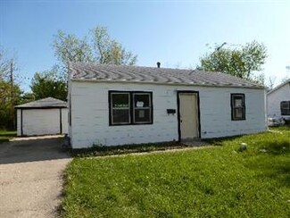 211 Louis Rd, Joliet, IL 60433
