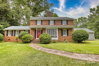 1010 Forest Dr, Lancaster, SC 29720