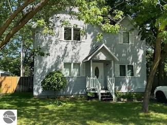 521 Hastings St, Traverse City, MI 49686