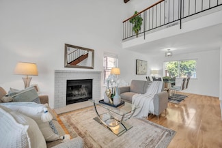 887 Maplegrove Way, Sacramento, CA 95834
