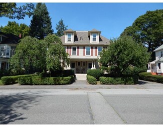 26 Hamilton Ave, Haverhill, MA 01830