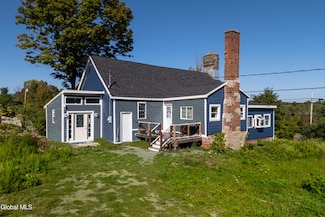 2 Harold Dr, Altamont, NY 12009