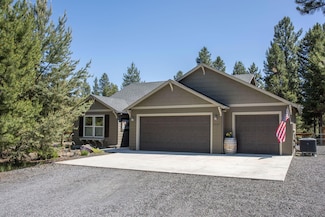 16121 Lava Dr, La Pine, OR 97739