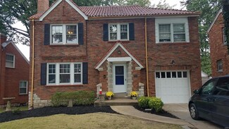 7363 Winchester Dr, Saint Louis, MO 63121