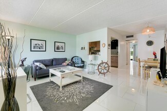 3000 Springdale Blvd Unit 111, Palm Springs, FL 33461