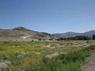 1 Copple Rd, Omak, WA 98841