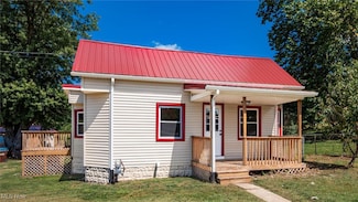 2383 Chandlersville Rd, Zanesville, OH 43701