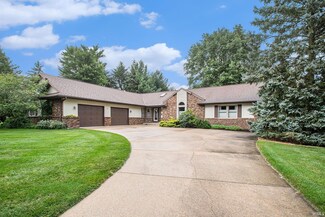 580 S Birkey St, Bremen, IN 46506