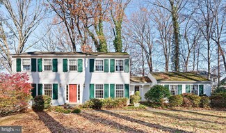 1015 Woodview Ln, West Chester, PA 19380