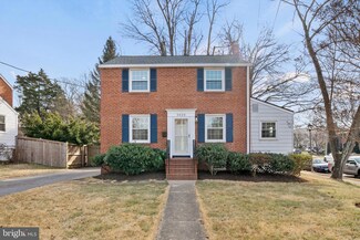 5420 N Carlin Springs Rd, Arlington, VA 22203