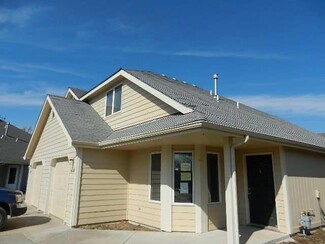4222 Timberline Ct, Lawrence, KS 66049