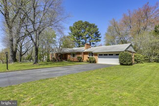 6326 Nordix Dr, Warrenton, VA 20187