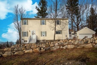 22 Glenwood Rd, Rutland, MA 01543
