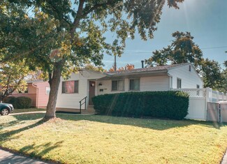 2985 Westmoor Ct, Columbus, OH 43204