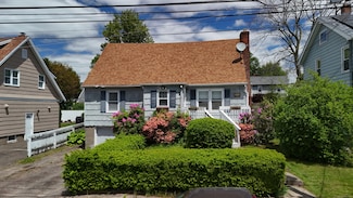 30 Florence Ave, Milford, CT 06460