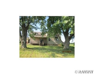13910 Lincoln Dr, Athens, WI 54411