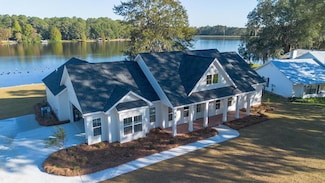 475 W Shore Dr, Ochlocknee, GA 31773