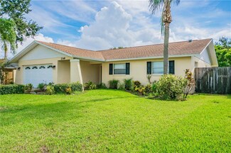 2349 Moore Haven Dr W, Clearwater, FL 33763