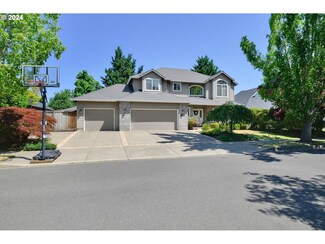 2861 Barbados Dr, Eugene, OR 97408