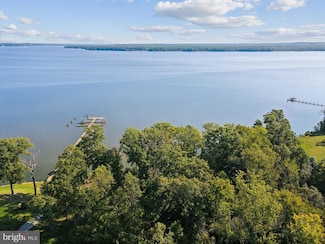 11295 Cresswell Landing, Lorton, VA 22079