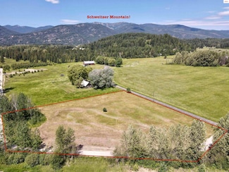 44 Knitting Ln, Sandpoint, ID 83864