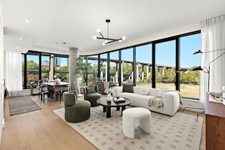 387 8th St Unit 3A, Jersey City, NJ 07302