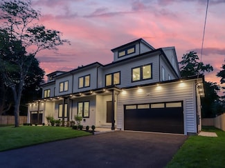 67 Lincoln St Unit 69, Newton, MA 02461