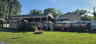 Block 7 Lots 3 & 4 Boo Blvd, Falling Waters, WV 25419