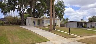 1196 Fountainhead Dr, Deltona, FL 32725