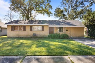 501 Julius St, Lake Charles, LA 70605