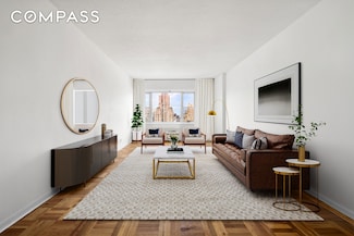 60 E 8th St Unit 15D, New York, NY 10003