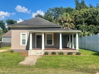 110 S Longstreet St, Fitzgerald, GA 31750