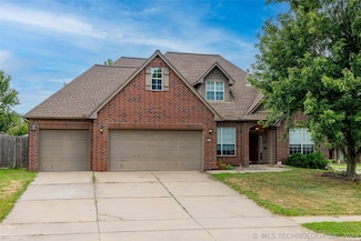 11902 S Birch Ave, Jenks, OK 74037