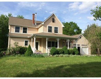 278 Bay Rd, Hadley, MA 01035