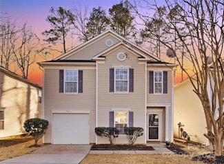 7010 Sycamore Grove Ct, Charlotte, NC 28227