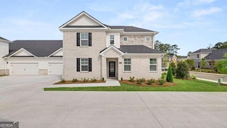570 Silver Moon Dr, Loganville, GA 30052