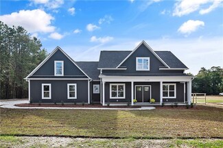 7129 Butler Nursery Rd, Fayetteville, NC 28306