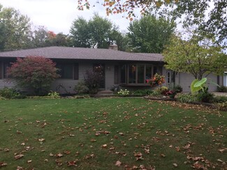 331 9th St N, Bayport, MN 55003