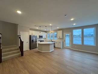 21955 Harvest Ave, Rogers, MN 55374