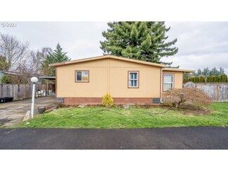 32907 SW Acacia Ct Unit 68, Cornelius, OR 97113